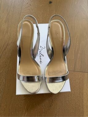 22 Eleve Silver Slingback Heeled Sandals